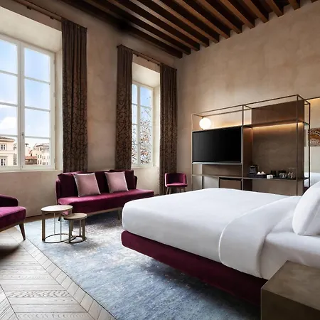 Hotel Grand Universe Lucca, Autograph Collection 4*
