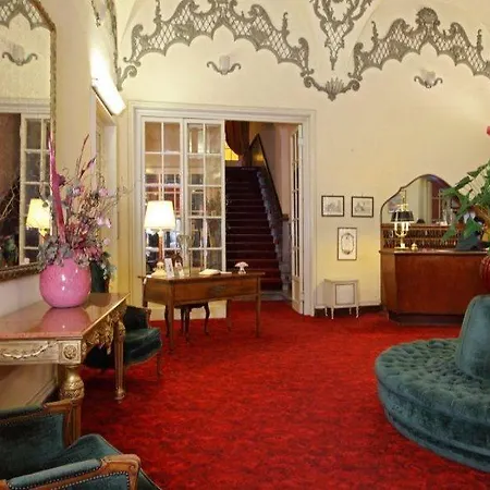 Szálloda Grand Universe Lucca, Autograph Collection 4*